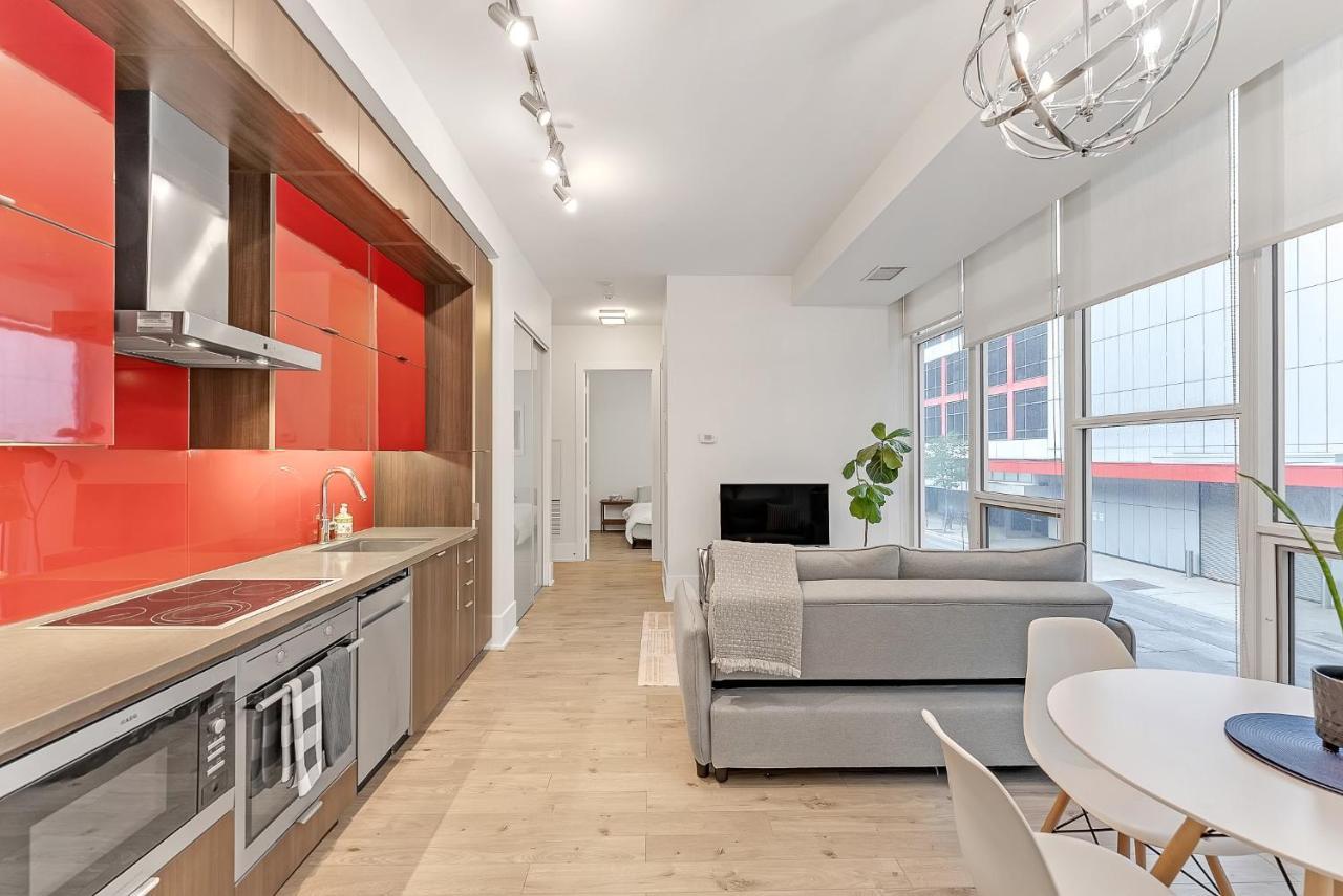 2Br 2Bth Apt-Rogers Center-Cn Tower-Free Parking Daire Toronto Dış mekan fotoğraf